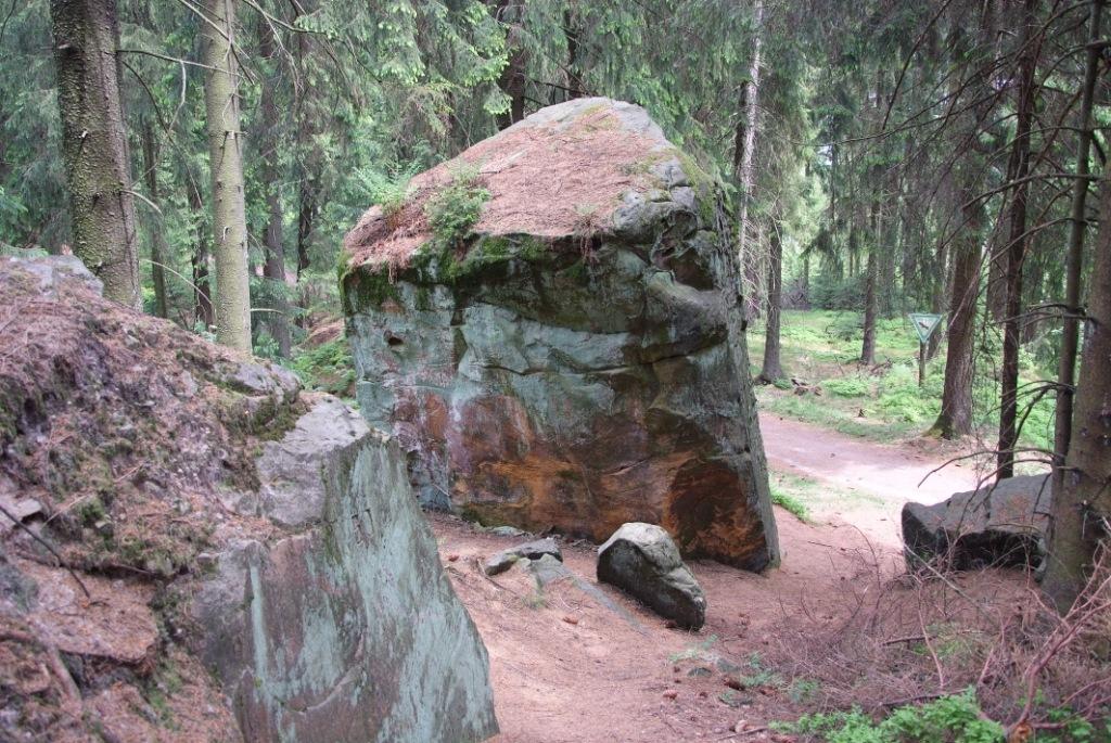 Felsen am Velmerstot