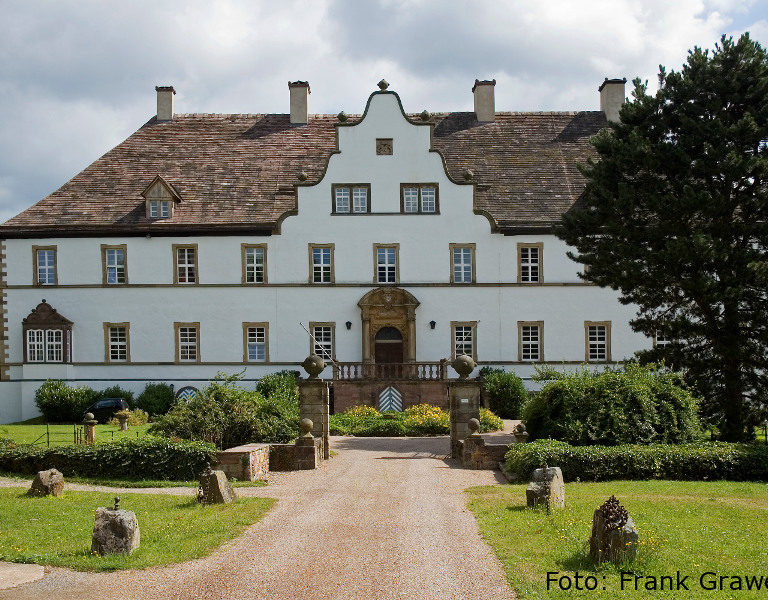 Schloss und Park Wehrden