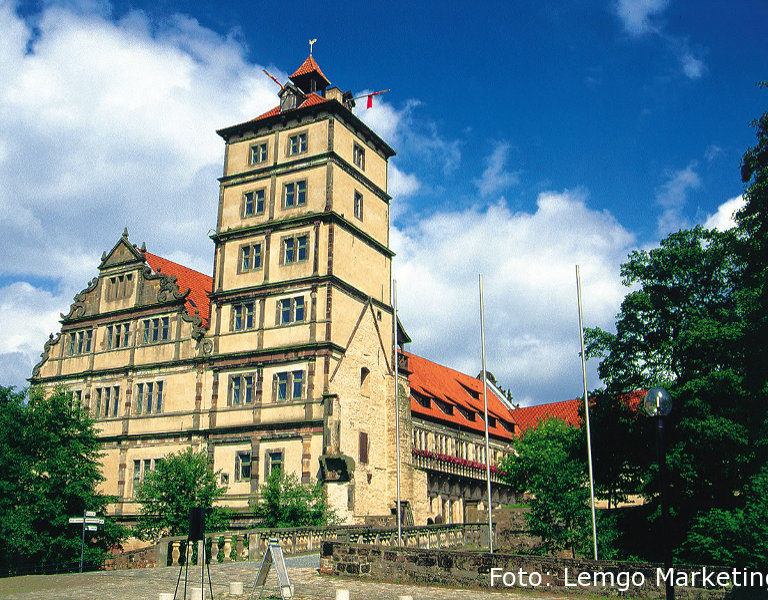 Schloss Brake mit Weserrenaissance-Museum